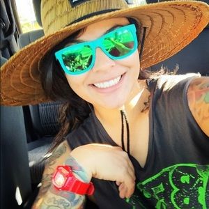 Meet your Posher, Brittney